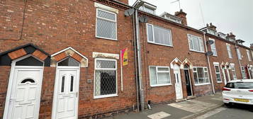 3 bed terraced house for sale