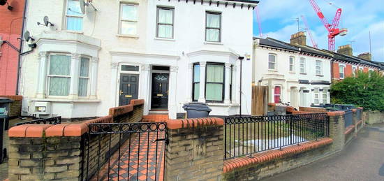 Detached house to rent in Hornsey Park Road, London N8