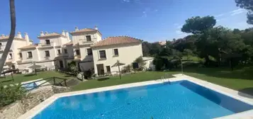 Casa adosada en calle Flecha Nueva Umbria