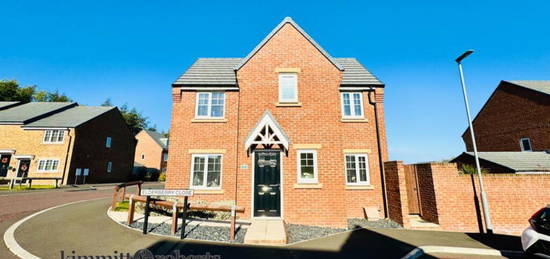 3 bedroom detached house for sale