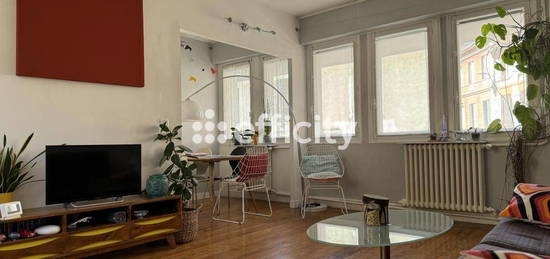 Appartement  à vendre, 4 pièces, 3 chambres, 84 m²