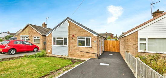 2 bedroom detached bungalow for sale