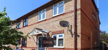 2 bed end terrace house to rent