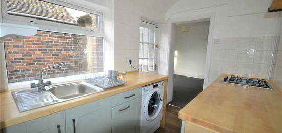 2 bedroom terraced house