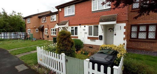 Terraced house to rent in Smugglers Walk, Greenhithe DA9