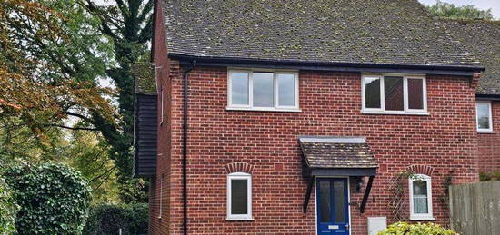 Duplex to rent in Cleveland Grove, Newbury RG14