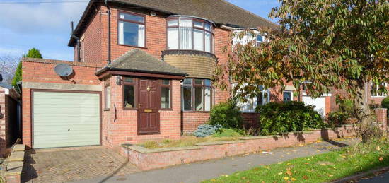 3 bedroom semi-detached house for sale