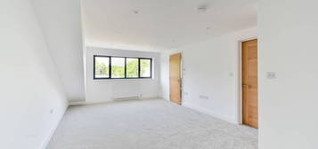 2 bed flat to rent