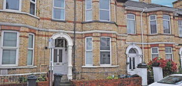 3 bed terraced house for sale