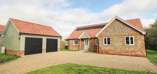 4 bedroom detached bungalow for sale