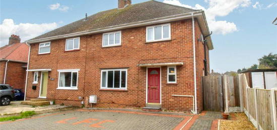 4 bedroom semi-detached house for sale