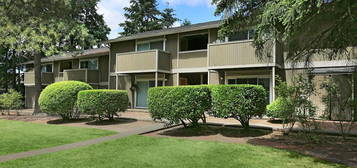 Phoenix Court Apartments, Kent, WA 98031