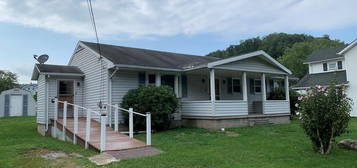 172 Portage Ln, Summerhill, PA 15958