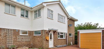 4 bed semi-detached house for sale