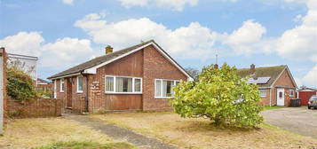 2 bed detached bungalow for sale