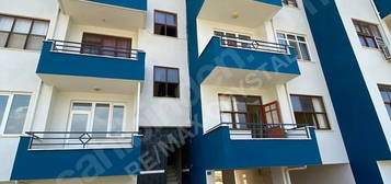 KAHYALAR DENİZİNE 300 METRE FULL EŞYALI SATILIK 2+1 DAİRE