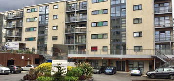 2 bed flat to rent