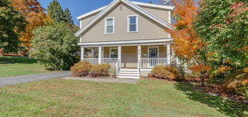 922 Grove St, Clarks Summit, PA 18411