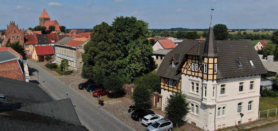 Villa Tribsees Individuelle 4 Zi. DG Wohnung  unweit von Rostock