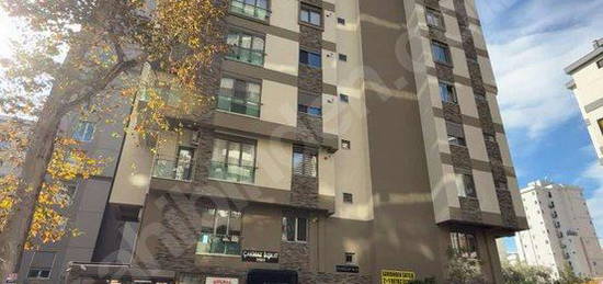 BAĞDAT CAD. 1.PARALEL 3+1 BALKONLU SATILIK DAİRE