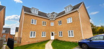 Flat for sale in New Forest Drive, Middleton, Leeds, West Yorkshire LS10