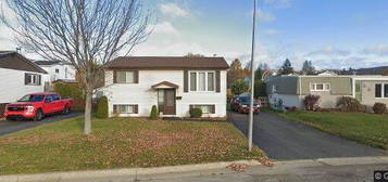 4 Esquadich Cir, Campbellton, NB E3N 2E6