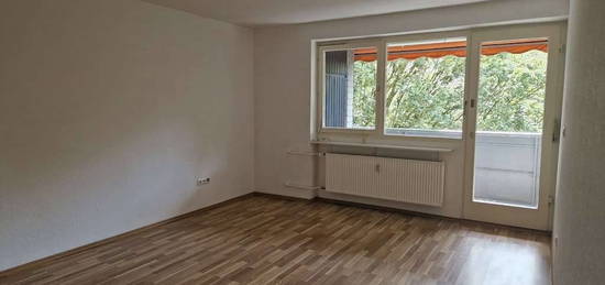 Renovierte 3-Zimmer-Wohnung mit Balkon