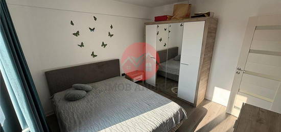 Apartament ultracentral de închiriat, 2 camere, vedere superba la fale