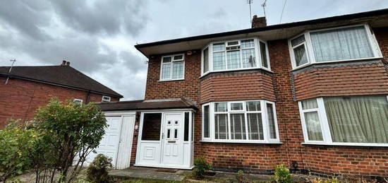 3 bedroom semi-detached house