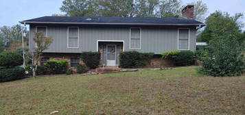 107 S  Hammett Ave, Sylacauga, AL 35150