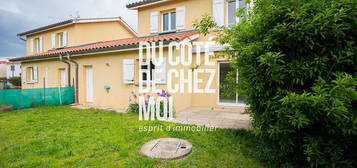 Maison  à vendre, 5 pièces, 4 chambres, 108 m²