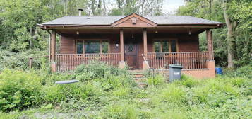 2 bedroom lodge for sale