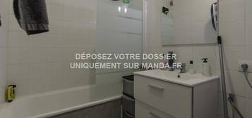 Appartement meublé  à louer, 5 pièces, 4 chambres, – m²