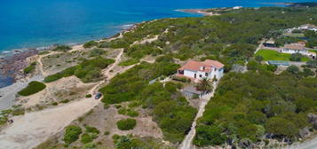 Villa in Località Spiaggia Grande, Calasetta (SU)