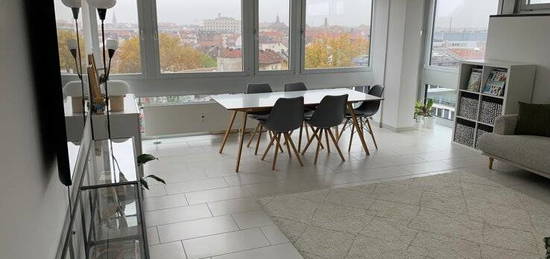 Voll möblierte 3-Raum-Wohnung / Fully furnished apartment