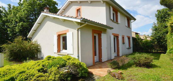 Vente maison 9 pièces 172 m²