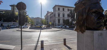 Piso en Centro - Sagrario, Granada