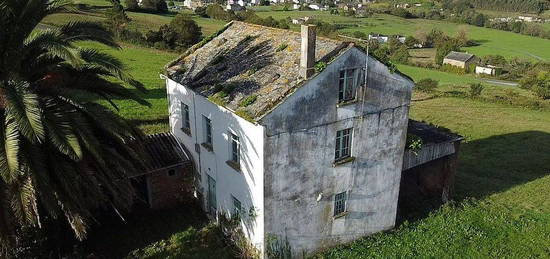 Chalet en Mondoñedo