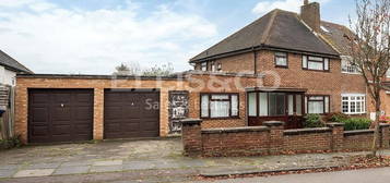 3 bedroom semi-detached house for sale