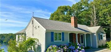 162 Main St, Osterville, MA 02655