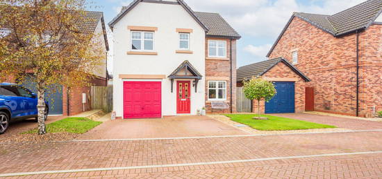 4 bed detached house for sale