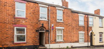 2 bedroom terraced house