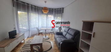 Apartamento de alquiler en Numancia - San Fernando