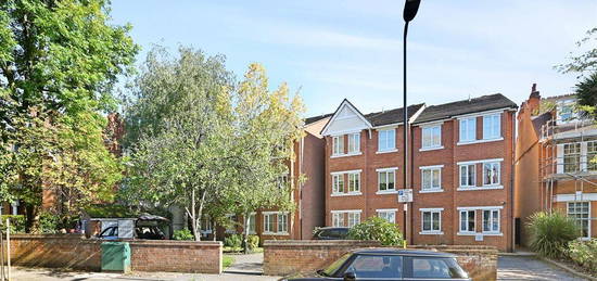 Flat for sale in Bampton Court, 33 Blakesley Avenue, Ealing W5