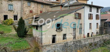 Maison à rénover - Valsonne
