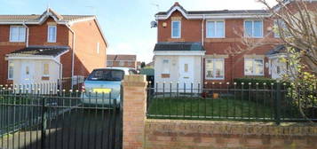 3 bed semi-detached house to rent