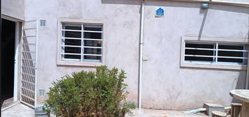 ALQUILA CASA DOS HABITACIONES, PLOTTIER