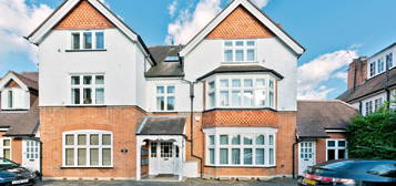 Flat to rent in Surrey Heights, 29 Upper Brighton Road, Surbiton KT6