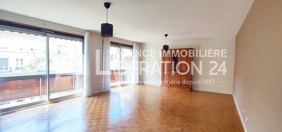 'Proche rue Chevreul' T5 de 111m²+Grand Balcon + Garage