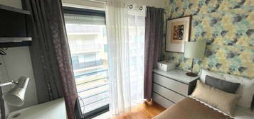 566250 - Quarto Individual em Apartamento...